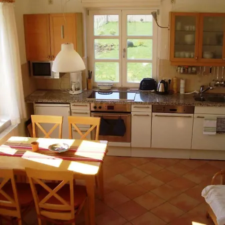 Landschek, Ferienhaushaelfte 